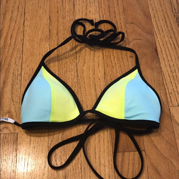 PINK Victoria's Secret Other - PINK string bikini top